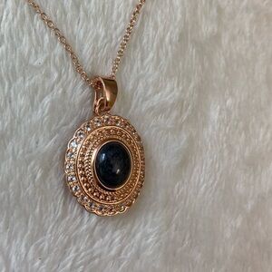 Vintage Rose Goldtone Black Cabochon‎ and Rhinestones Necklace